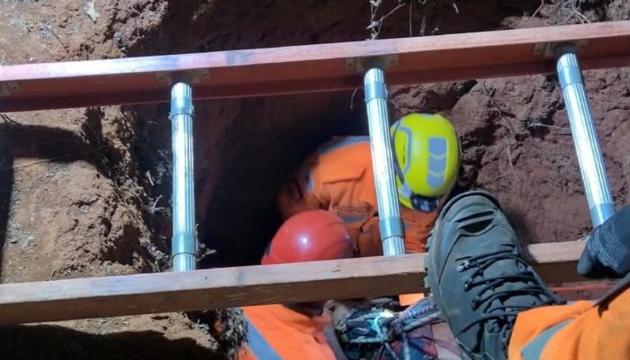 Resgate dramático: mulher sofre múltiplos traumas após queda em fossa de 4 metros em Montes Claros