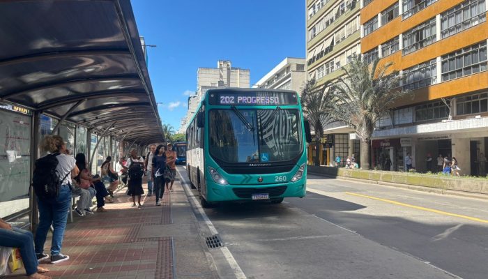 Transporte público de Juiz de Fora: 17 linhas de ônibus terão horários ajustados a partir de segunda