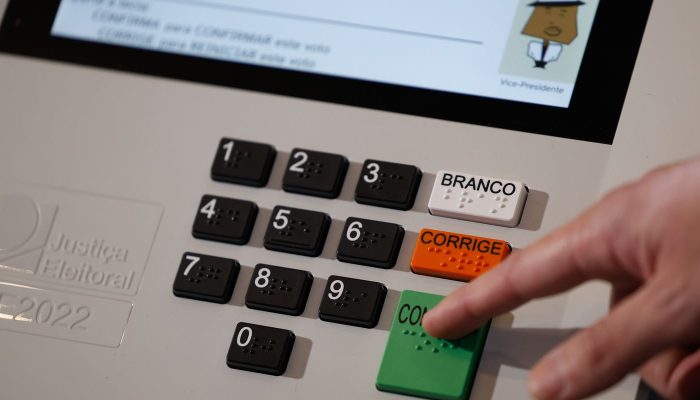 Tre-rj orienta eleitores fluminenses a confirmar locais de votação para as eleições de 2026