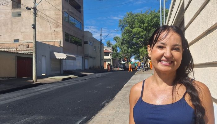 Vila Regina ganha novo asfalto em projeto de mobilidade urbana em Montes Claros