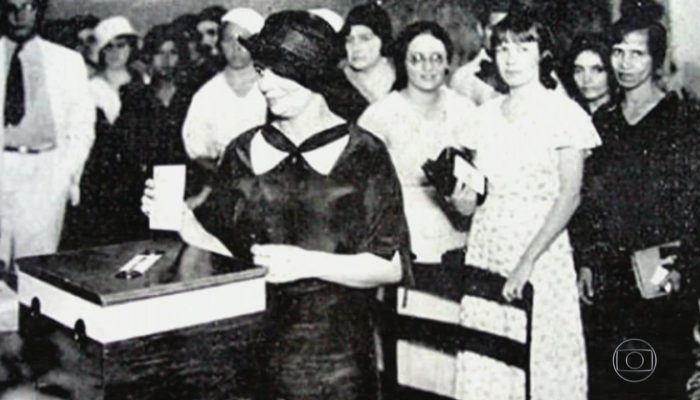 Voto feminino em Juiz de Fora: mulheres são maioria e moldam eleições